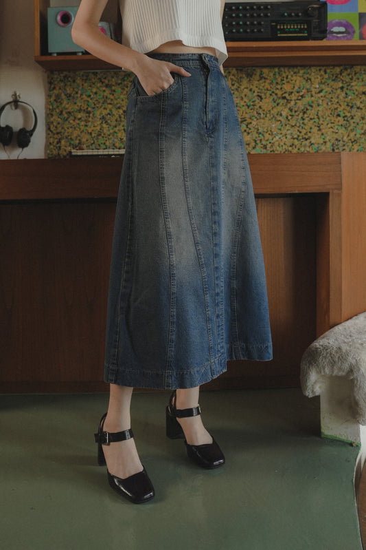 SEREN SKIRT IN FUDGE