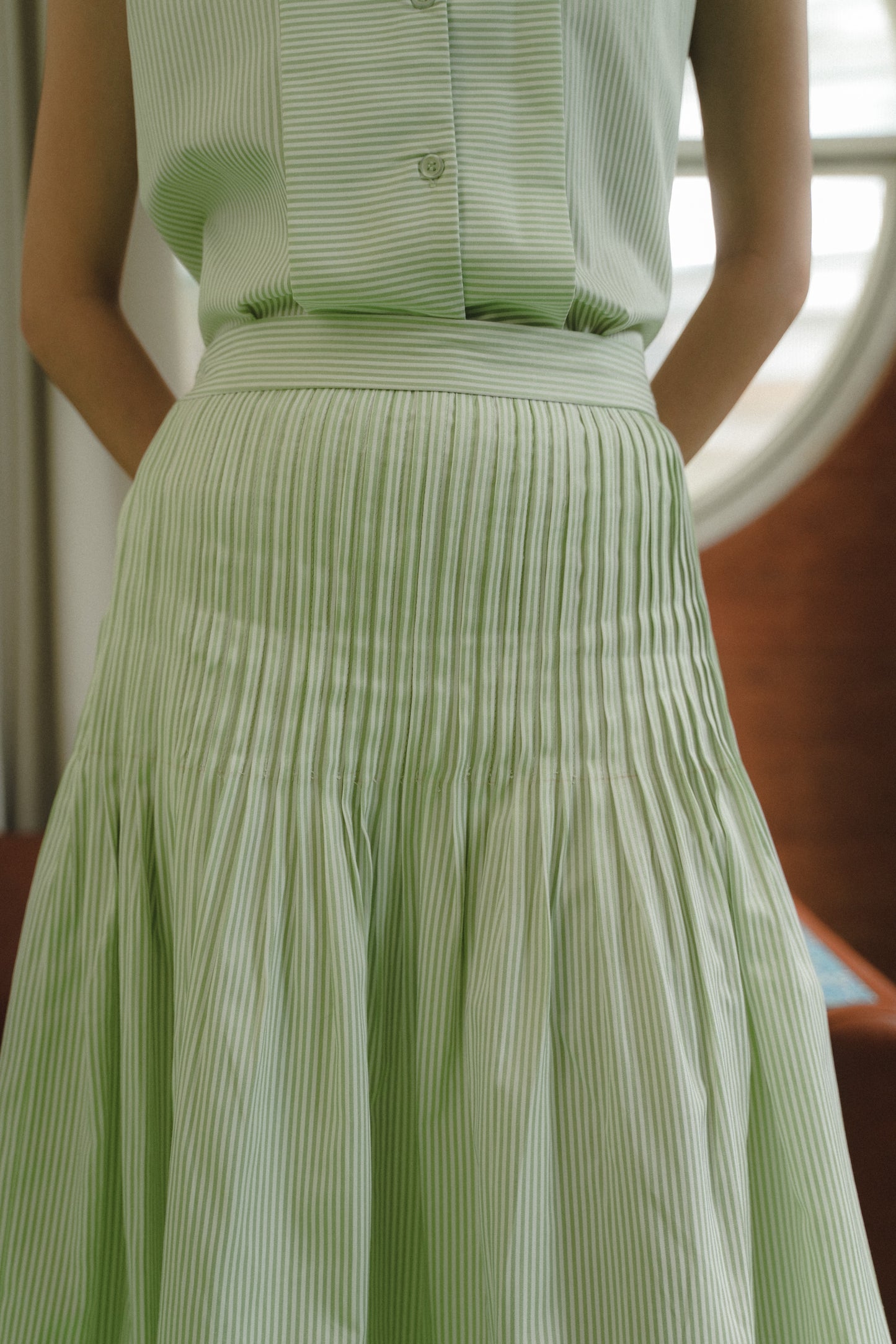 RORY SKIRT IN MINT PISTACHIO