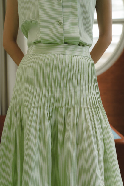 RORY SKIRT IN MINT PISTACHIO