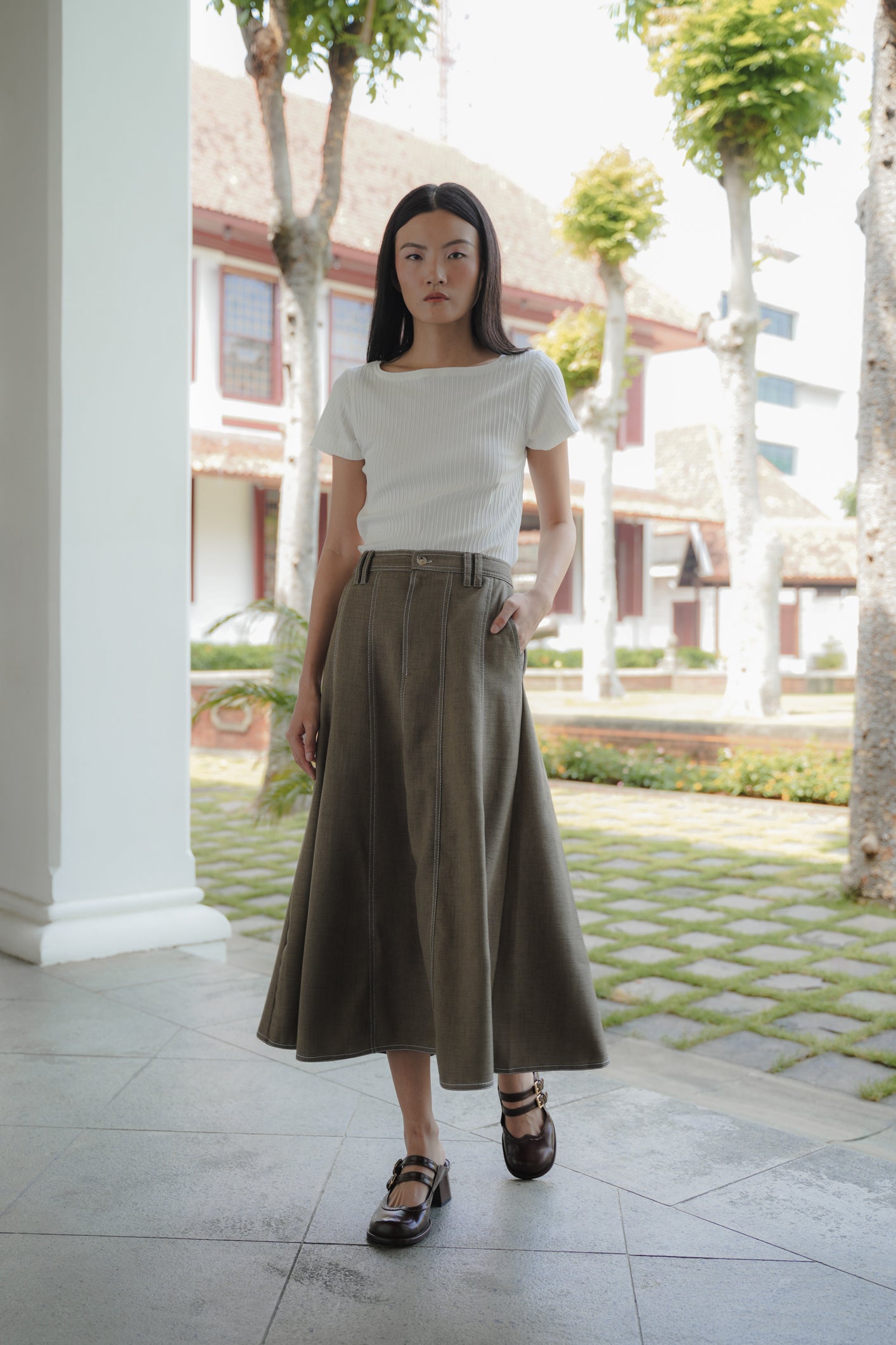 AOI SKIRT IN CABAN