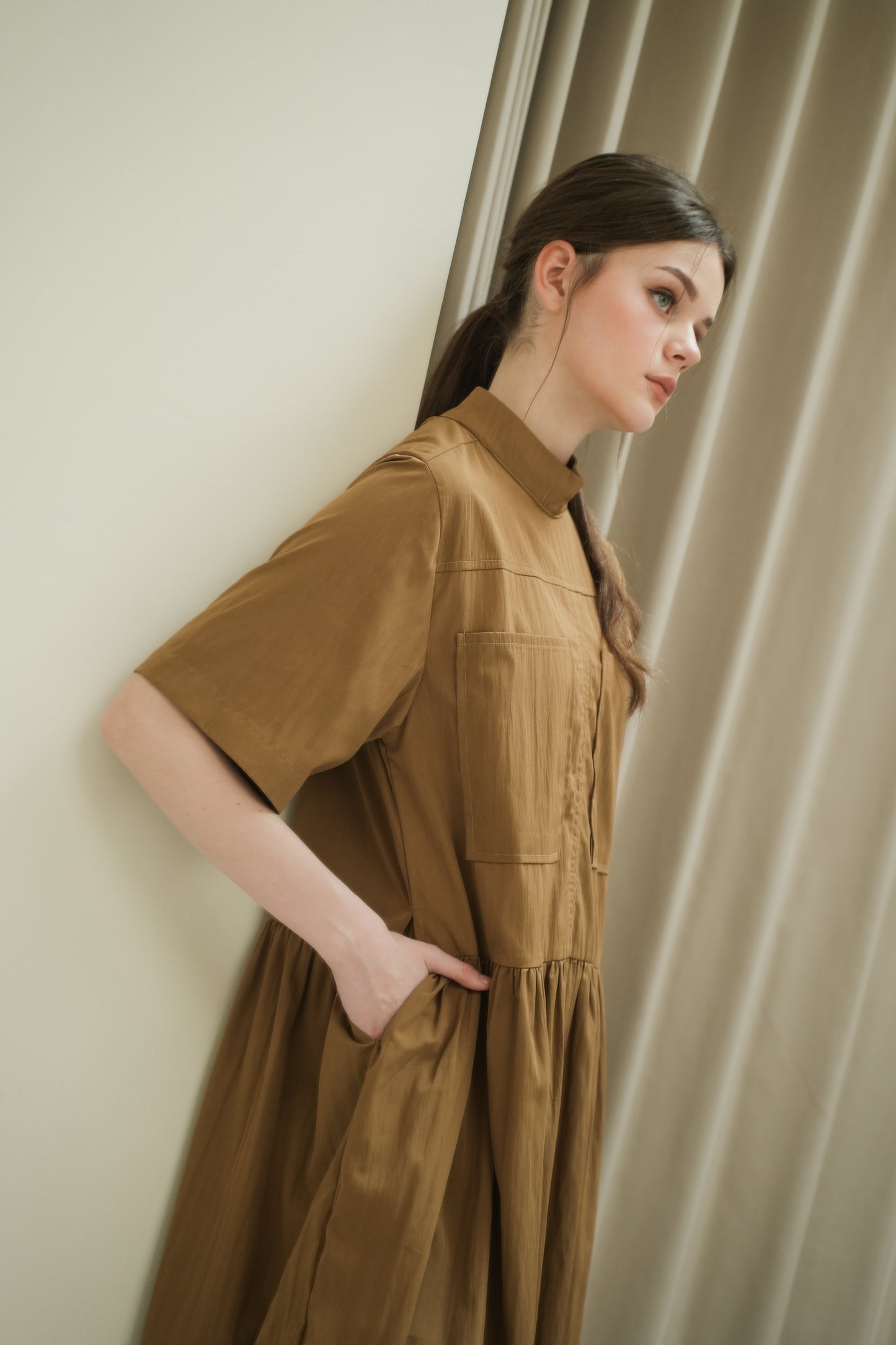 TAFFY DRESS IN PRETZEL