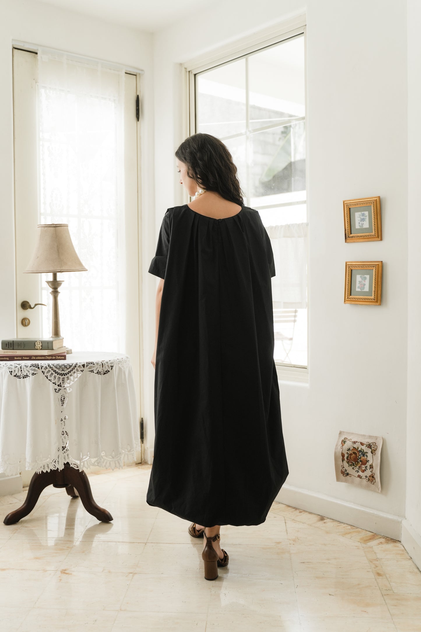 WINONA DRESS IN NOIR