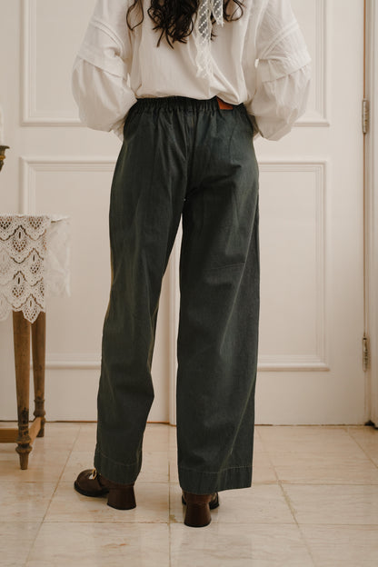 CALLUM DENIM PANTS IN FUDGE