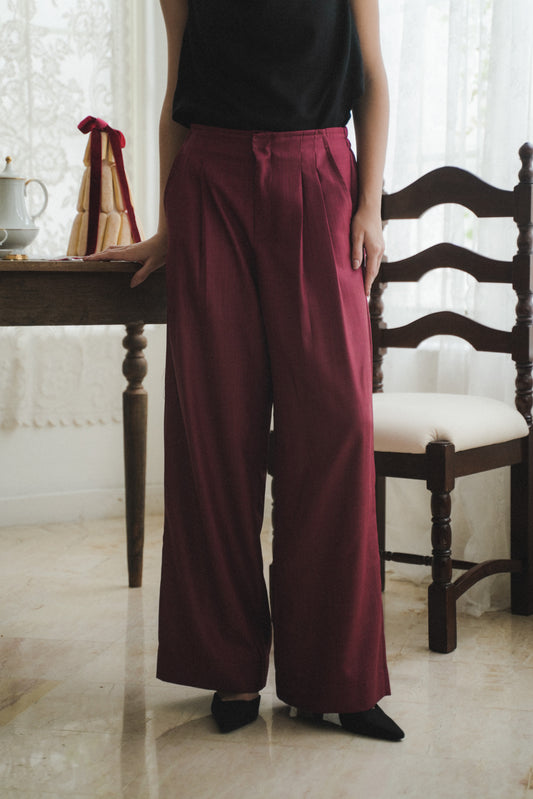 VESPER PANT IN VELVET RED