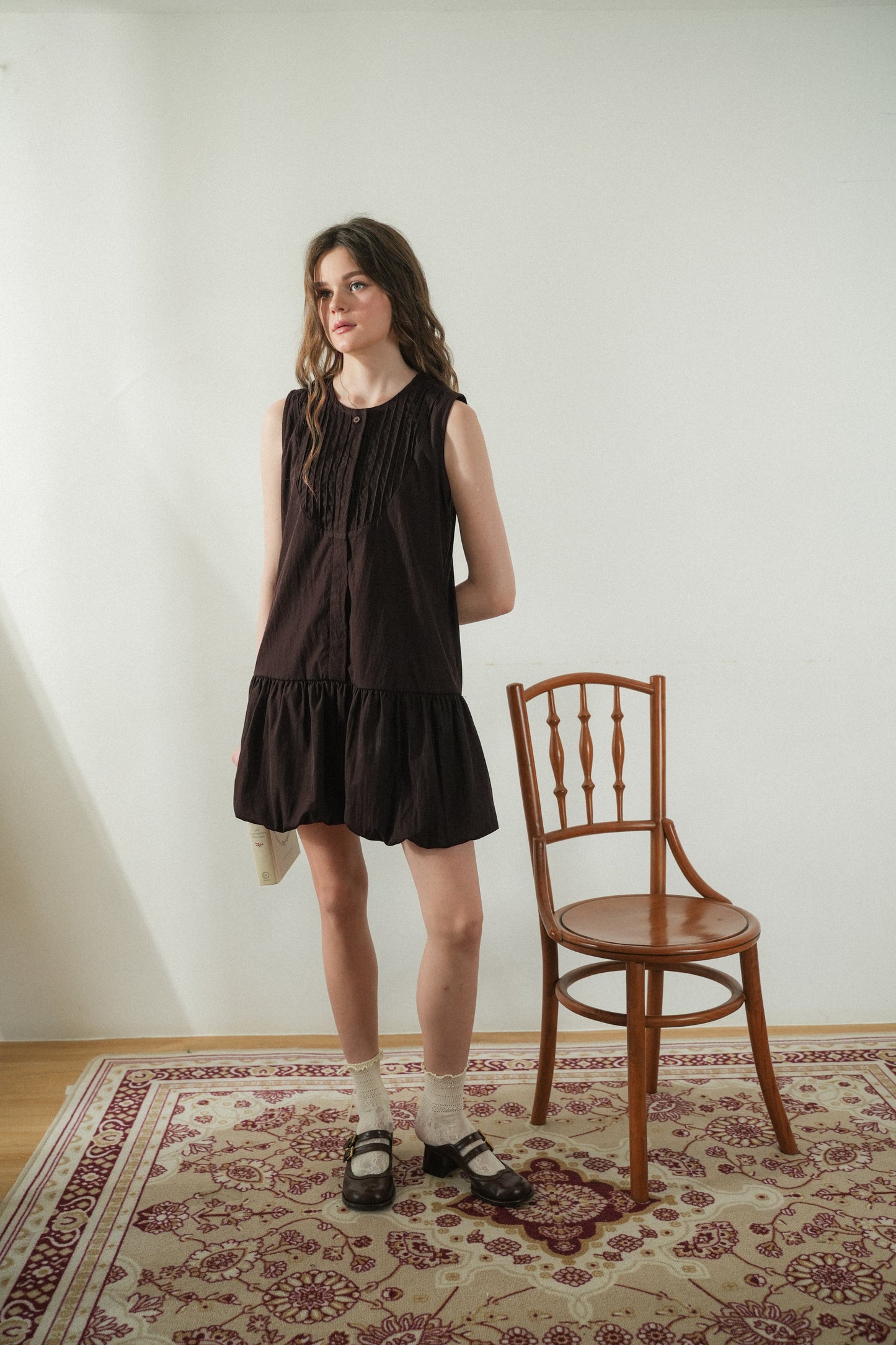 DAISY DRESS IN BROWNY