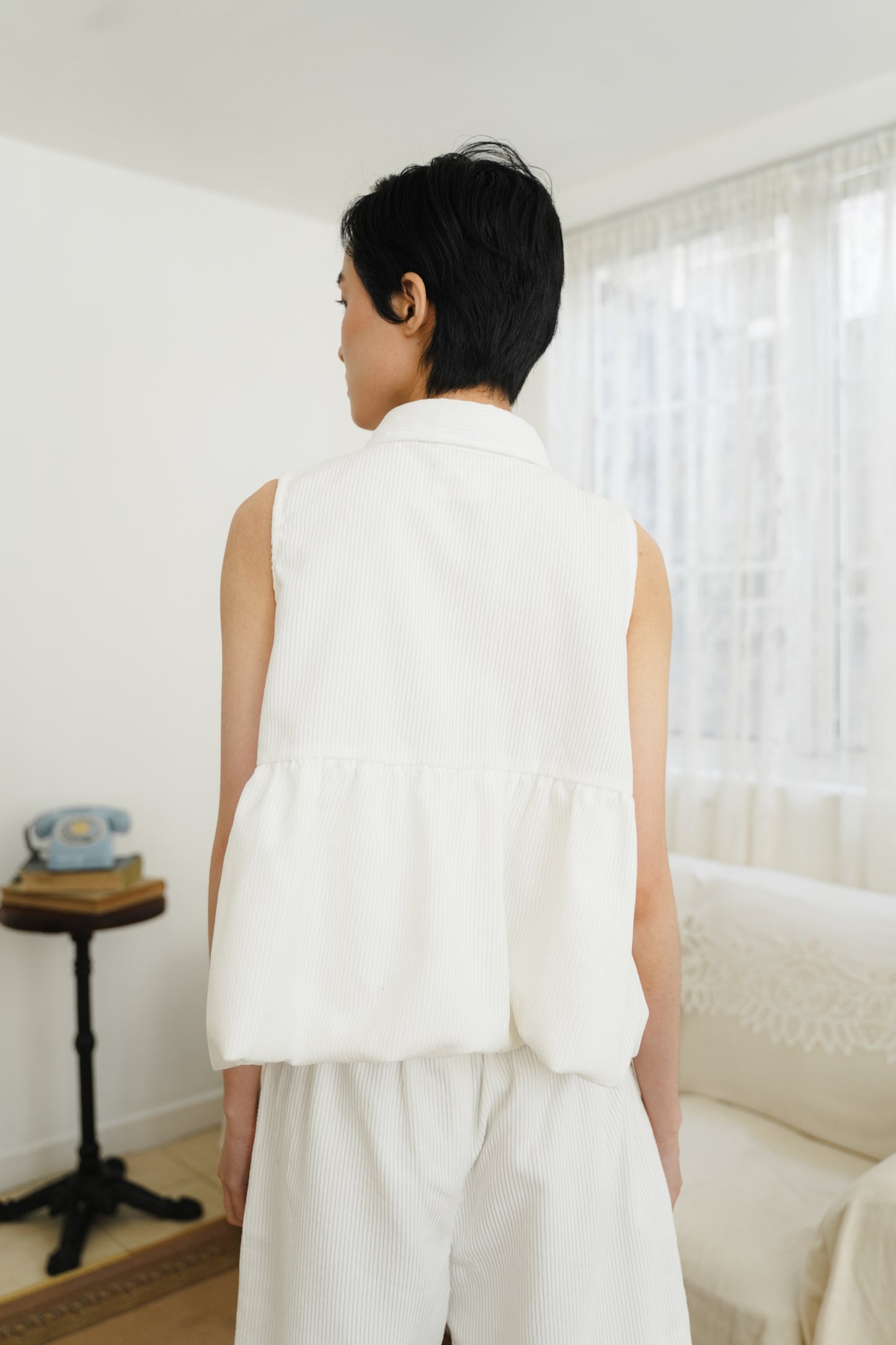 DREAM TOP IN WHISPER