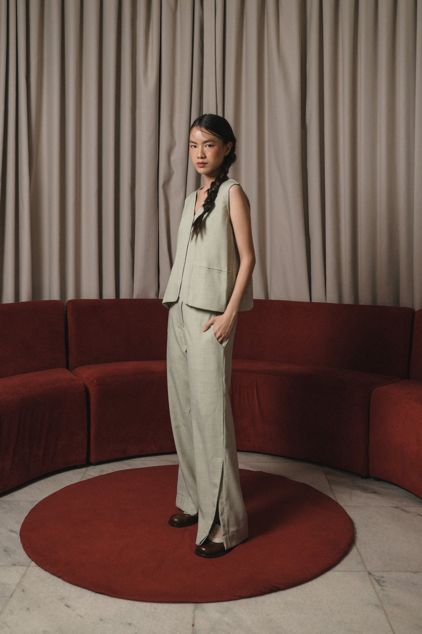 ALUNA VEST IN MOSS