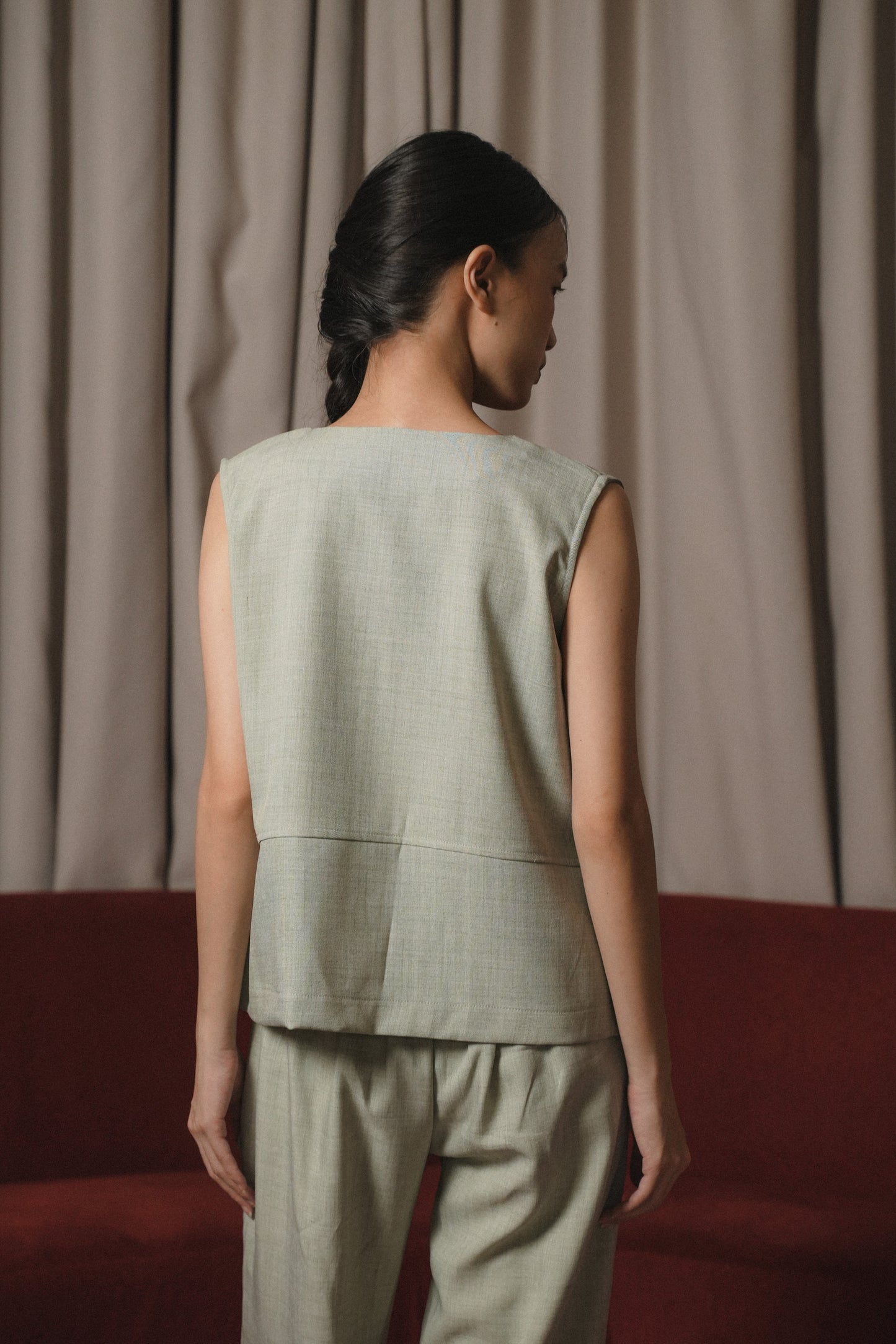 ALUNA VEST IN MOSS