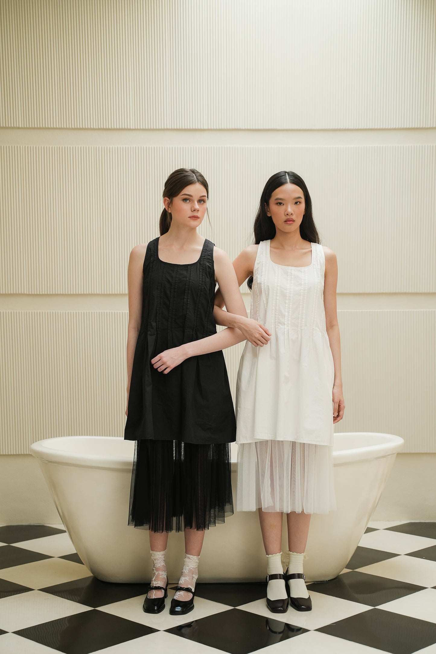 BECCA DRESS IN SNOW WHITE