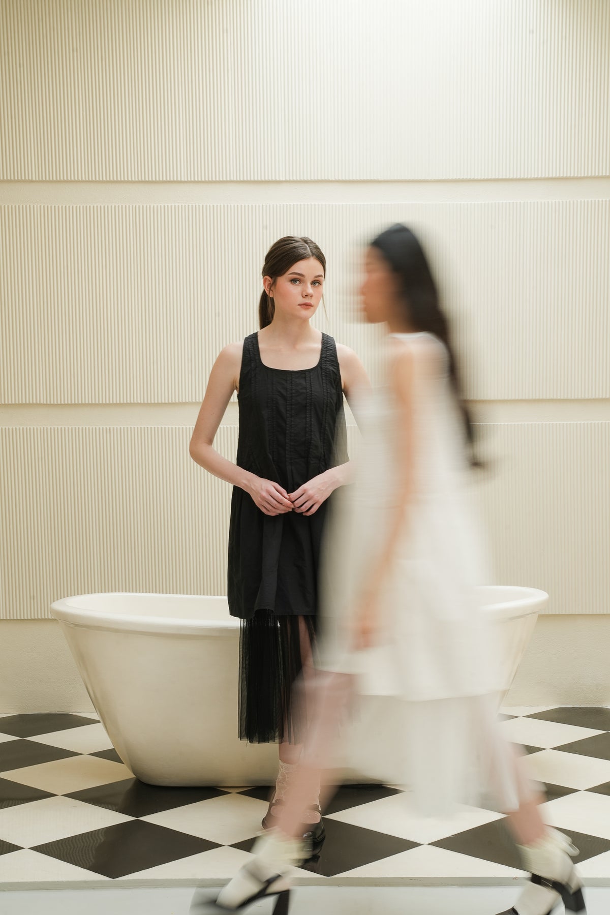 BECCA DRESS IN BLACK BEAUTY