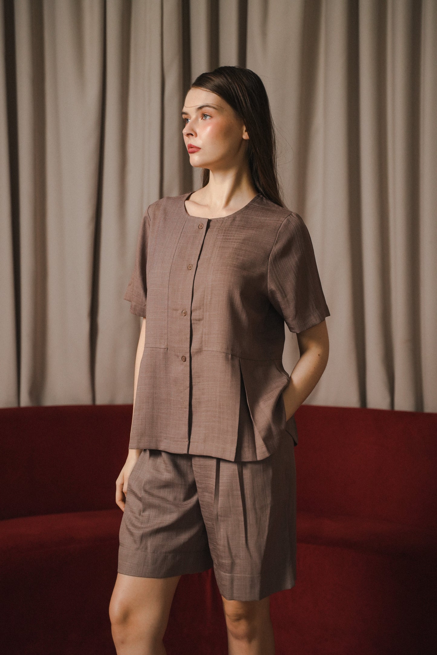 FAYE TOP IN TOFFEE NUT