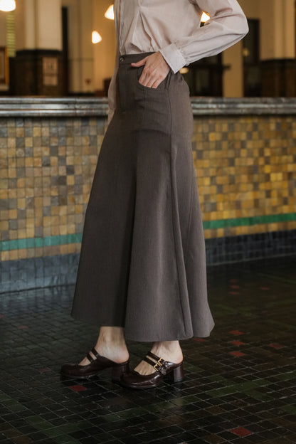 KODA SKIRT IN MOCHA MOUSSE