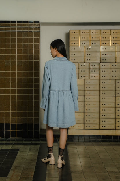 CARYS DENIM DRESS IN SKYE