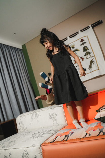 MINI IVY IN MOONSPACE