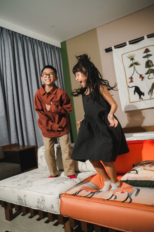 MINI IVY IN MOONSPACE