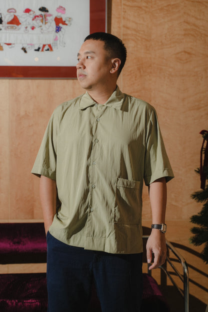 CEDRIC UNISEX SHIRT IN CEDAR GREEN