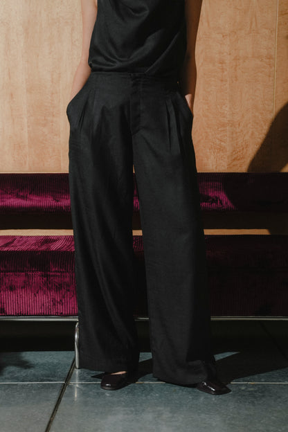 VESPER PANT IN BLACK BEAUTY
