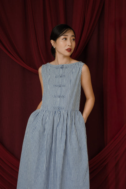 BAO DRESS IN MUTED BLUE