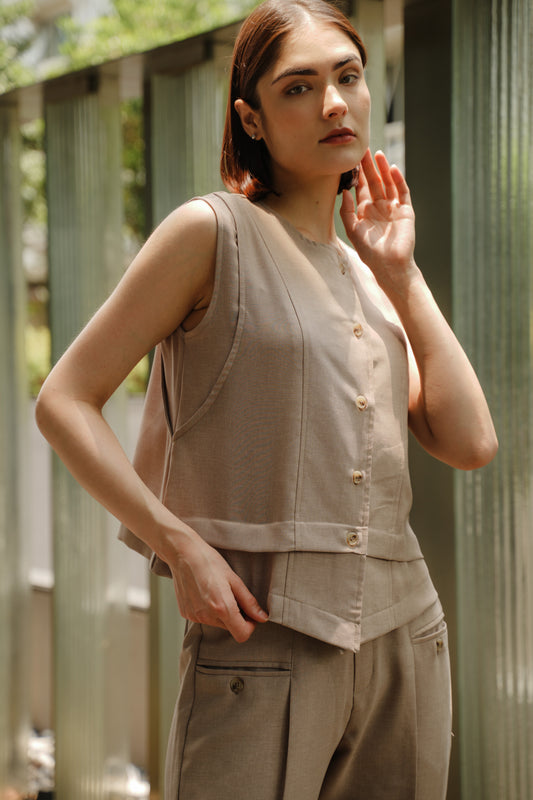 DEFECT 15% - NEGISHI TOP SLEEVELESS IN GRANOLA