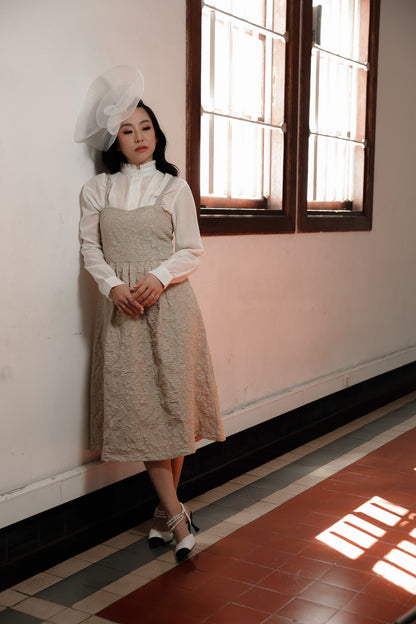 VIVIENNE DRESS IN CHAMPAGNE LILY