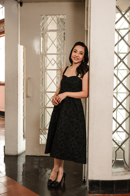 VIVIENNE DRESS IN NOIR