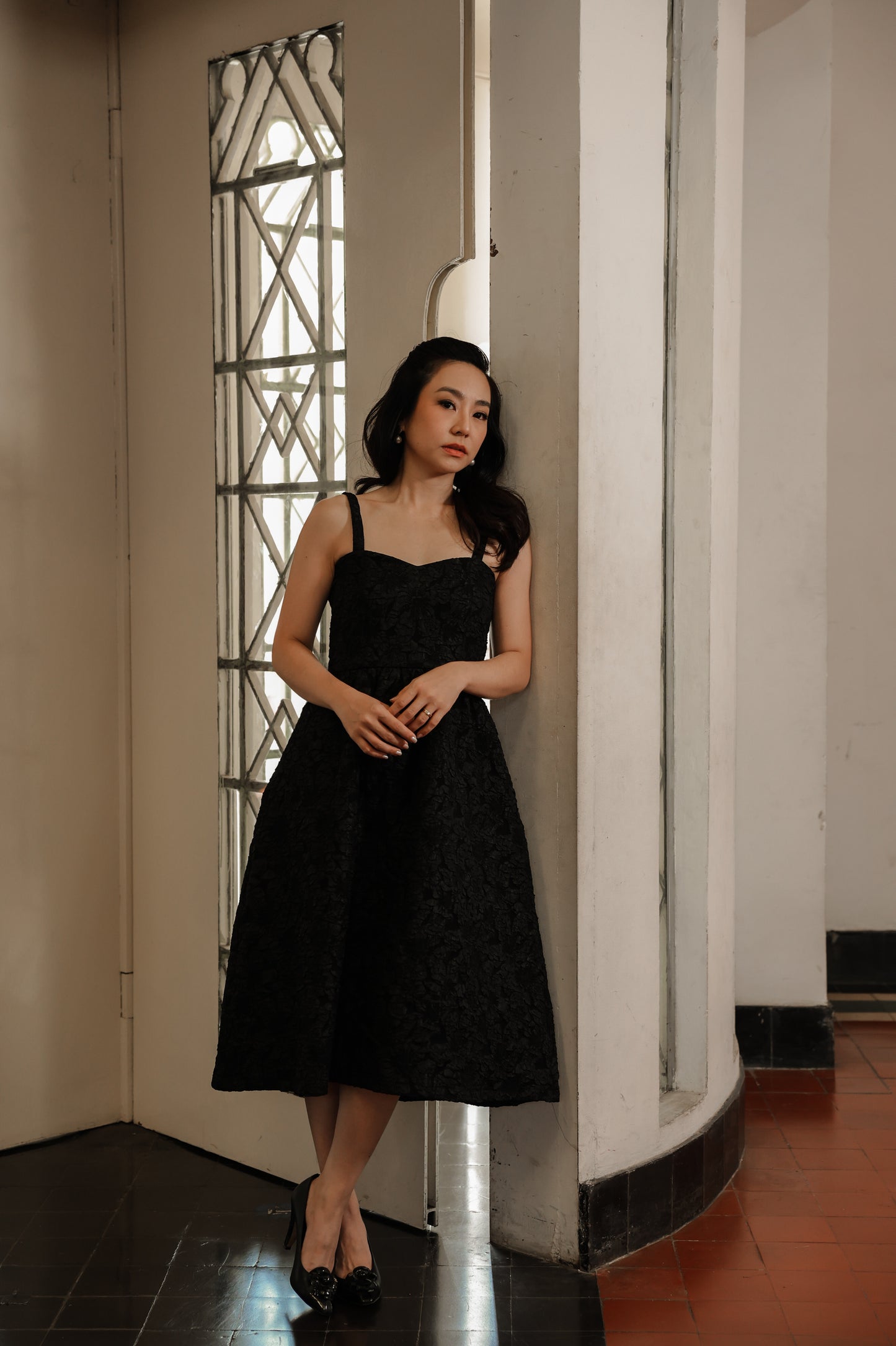 VIVIENNE DRESS IN NOIR