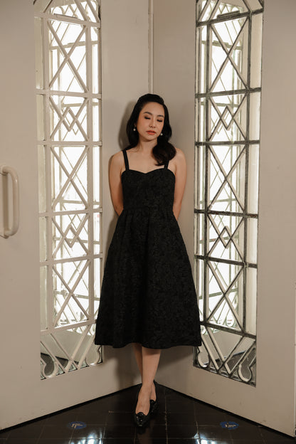 VIVIENNE DRESS IN NOIR