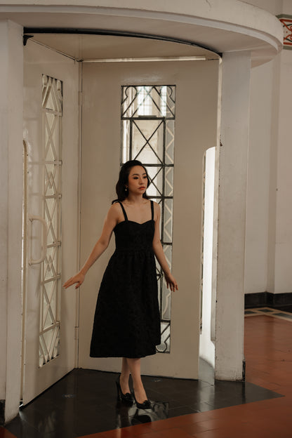VIVIENNE DRESS IN NOIR
