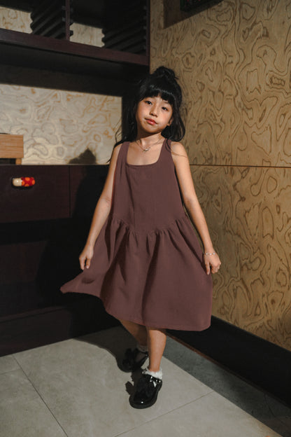 MINI IVY IN BAKED CLAY