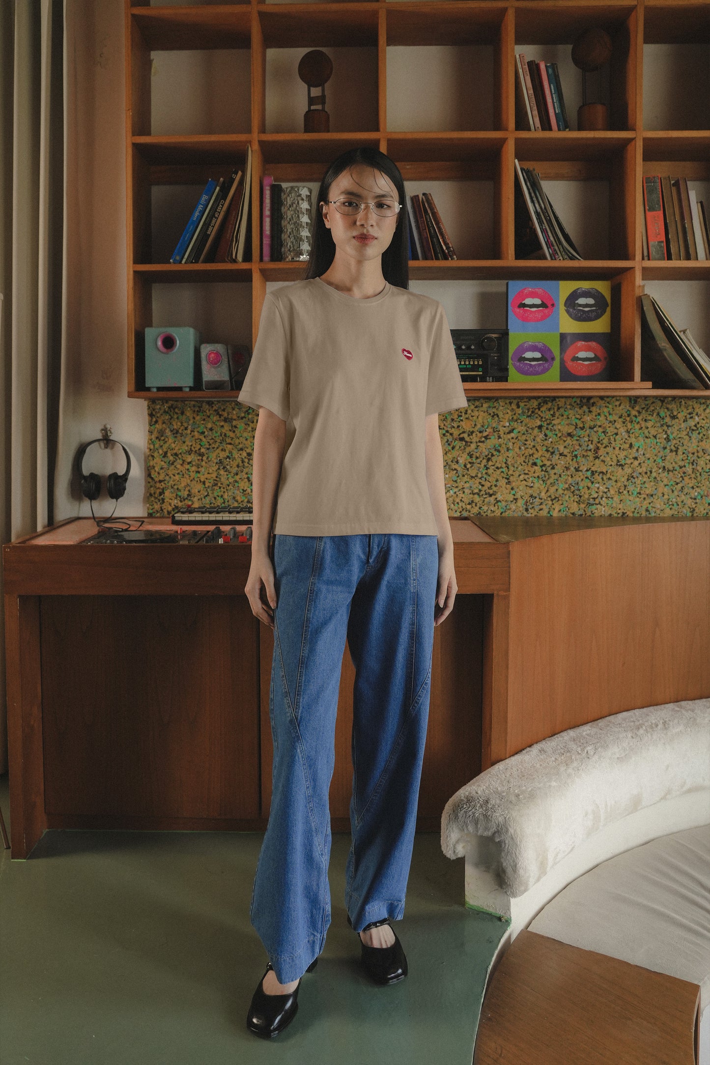 TYANN UNISEX TEES IN SESAME