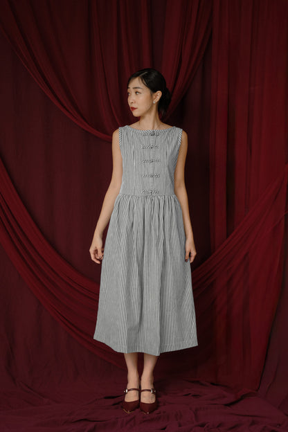 BAO DRESS IN MOONN