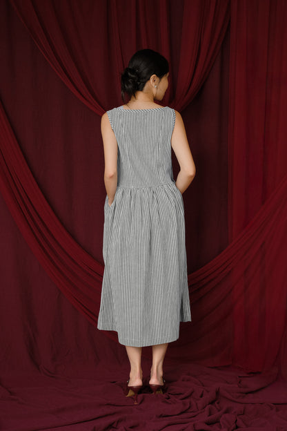 BAO DRESS IN MOONN