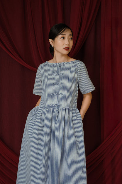 BAO DRESS IN MUTED BLUE