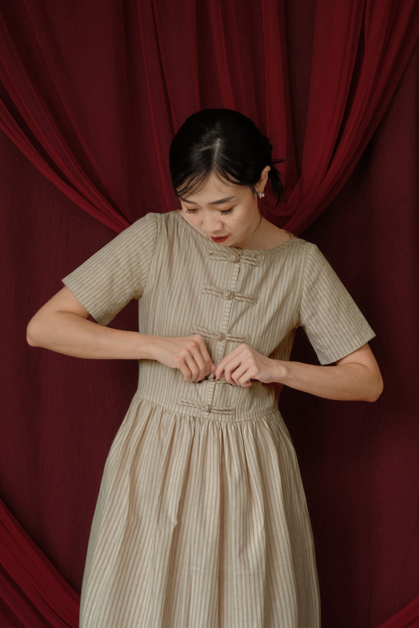 BAO DRESS IN ROAST SEED