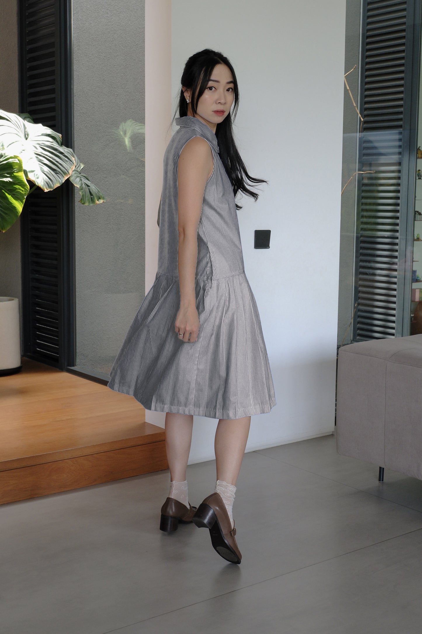 JORDIE DRESS IN BLACK SESAME