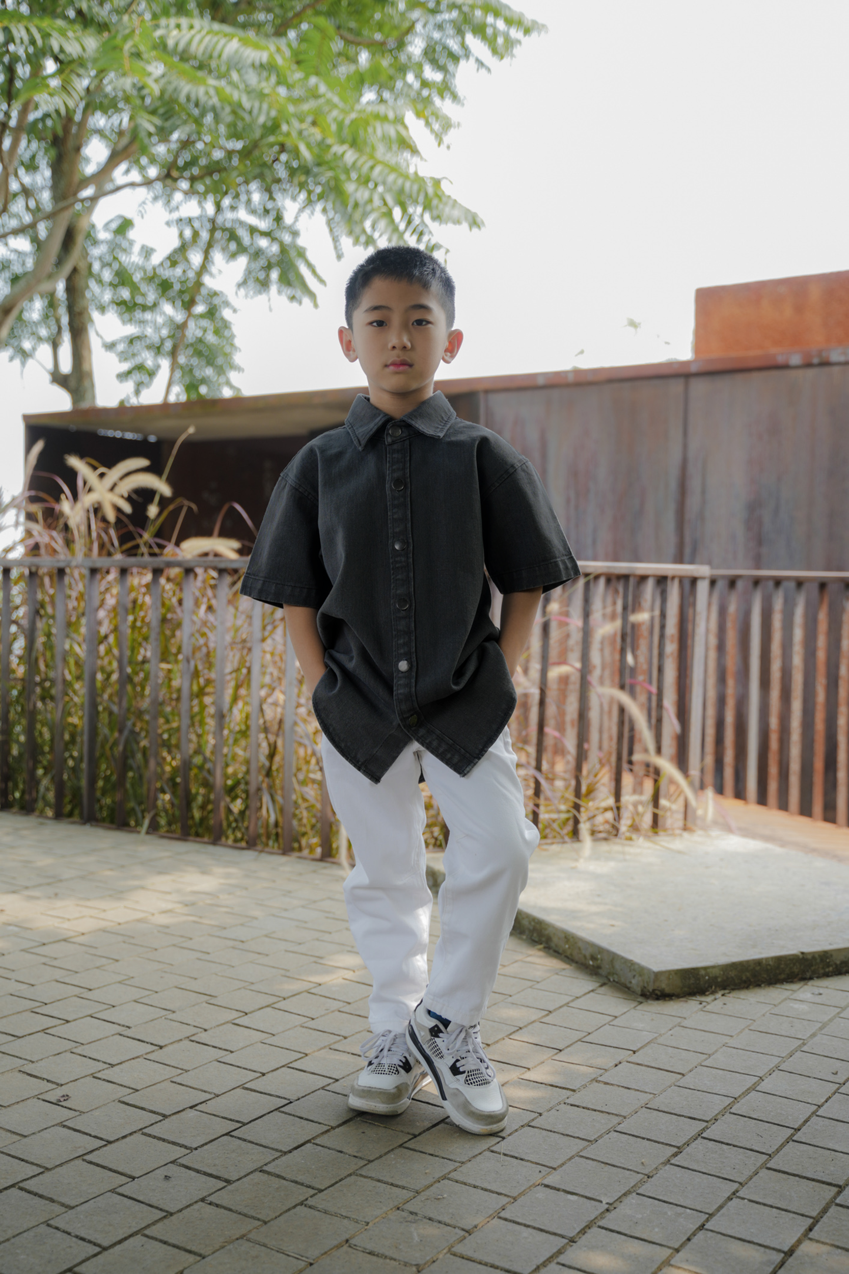 Shone Jr SHAWN JR IN STEEL – Maven