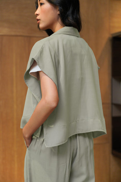 SHILOH VEST IN MEADOW MIST
