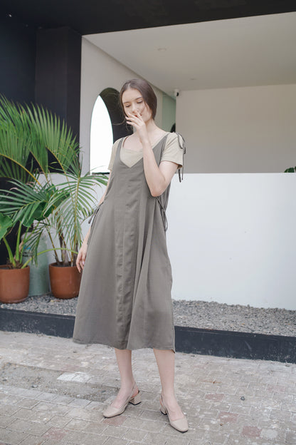 KAERYS DRESS IN TRUFFLE GREEN
