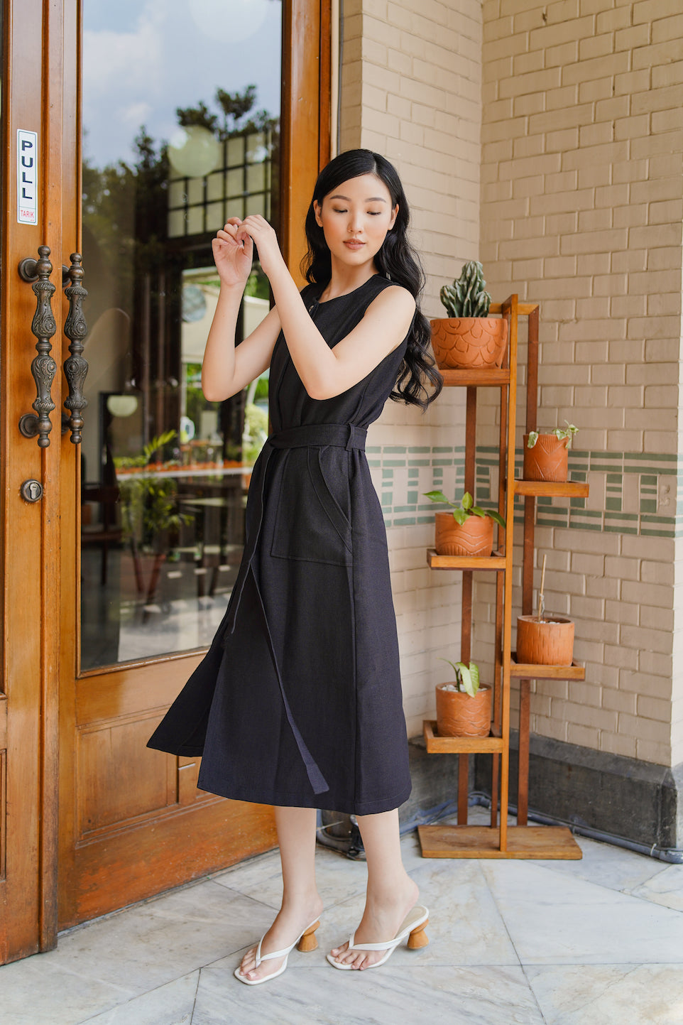 AUDREY DRESS IN DEEP BLACK