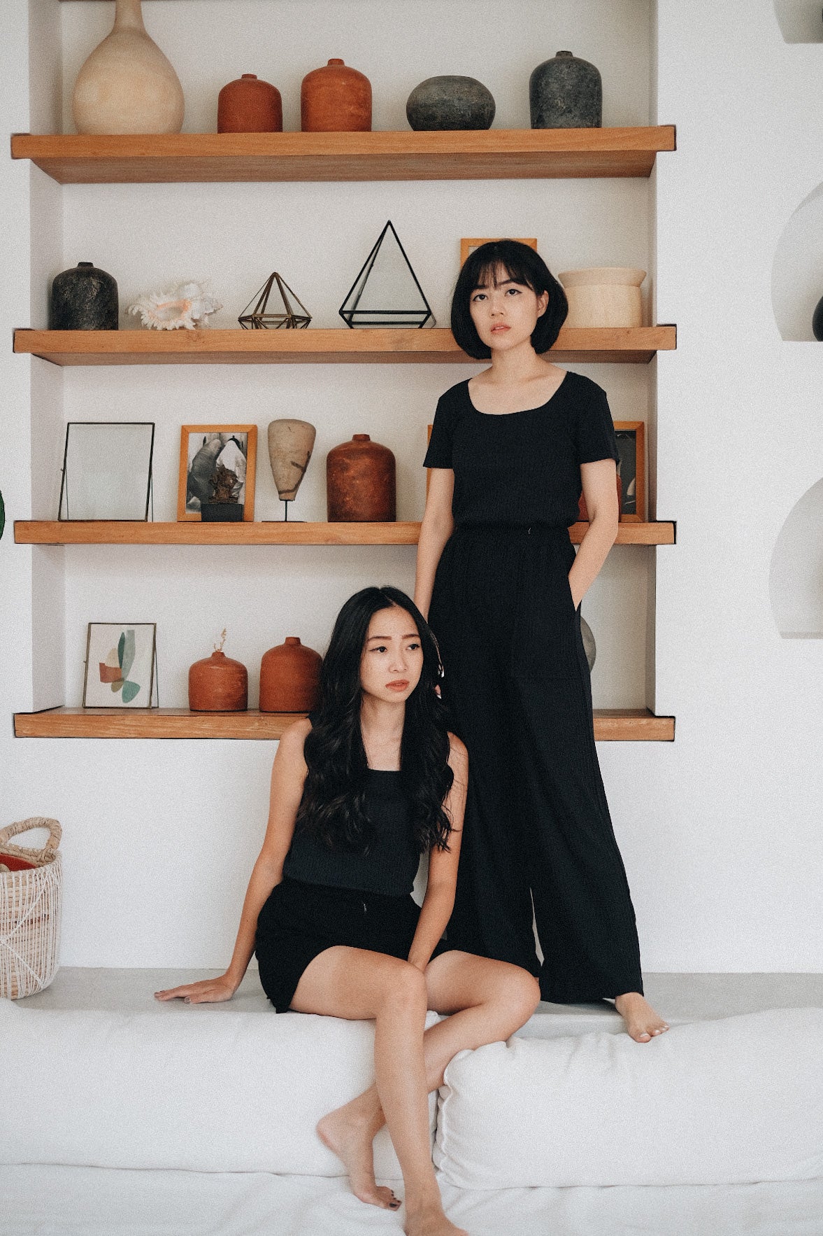 MELL SQ  - SLEEVELESS IN DEEP BLACK