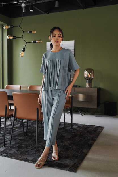 SET - ANYA KEAGAN IN DUTCH BLUE