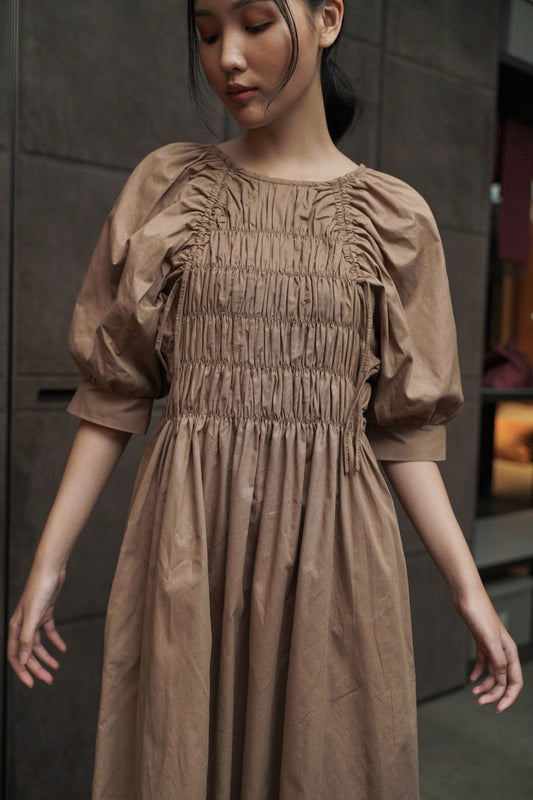 KELLY DRESS IN WALNUT
