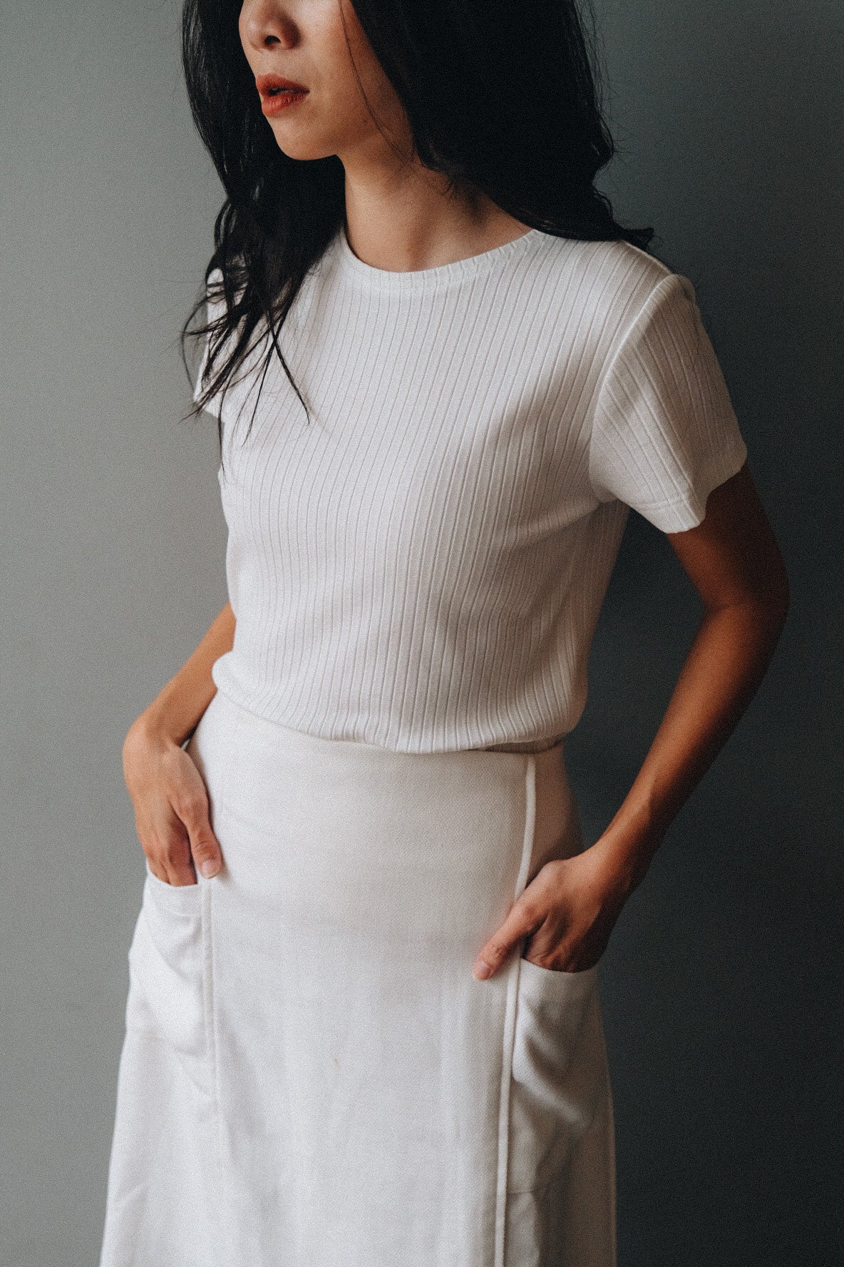 MELL UNCROP  - SLEEVE IN OFFWHITE