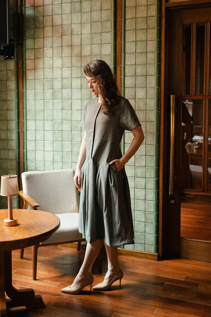 AMELIA DRESS SLEEVE IN TERRARIUM GREEN