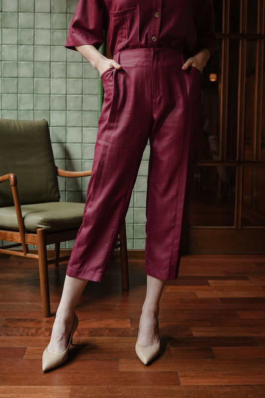 SWORD PANTS IN VELVET RED
